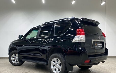 Toyota Land Cruiser Prado 150 рестайлинг 2, 2013 год, 2 899 000 рублей, 5 фотография