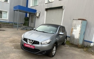 Nissan Qashqai, 2010 год, 900 000 рублей, 1 фотография