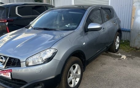 Nissan Qashqai, 2010 год, 900 000 рублей, 3 фотография