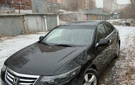 Honda Accord VIII рестайлинг, 2012 год, 1 750 000 рублей, 2 фотография