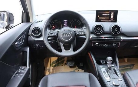 Audi Q2 I, 2021 год, 2 345 000 рублей, 21 фотография