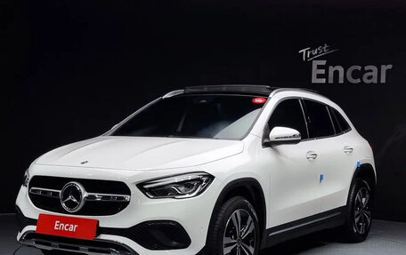 Mercedes-Benz GLA, 2021 год, 14 193 157 рублей, 1 фотография