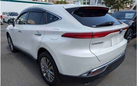 Toyota Harrier, 2021 год, 2 530 000 рублей, 4 фотография