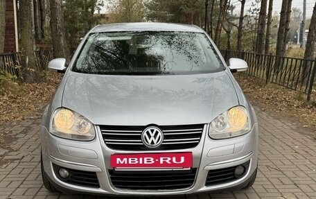 Volkswagen Jetta VI, 2008 год, 600 000 рублей, 3 фотография