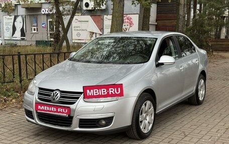 Volkswagen Jetta VI, 2008 год, 600 000 рублей, 6 фотография