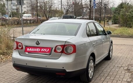 Volkswagen Jetta VI, 2008 год, 600 000 рублей, 7 фотография