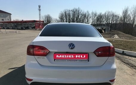 Volkswagen Jetta VI, 2012 год, 1 050 000 рублей, 3 фотография