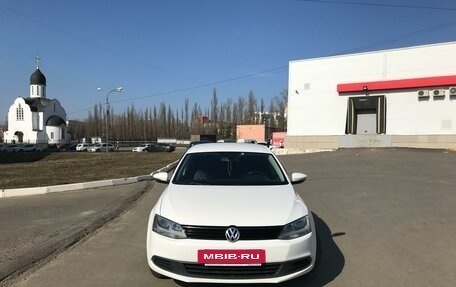 Volkswagen Jetta VI, 2012 год, 1 050 000 рублей, 5 фотография