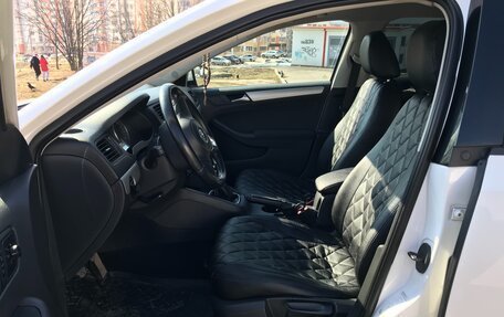 Volkswagen Jetta VI, 2012 год, 1 050 000 рублей, 12 фотография