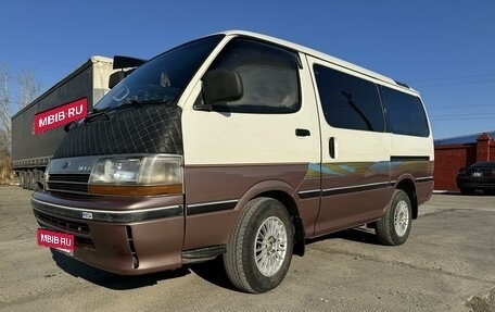 Toyota HiAce H100, 1993 год, 505 000 рублей, 1 фотография