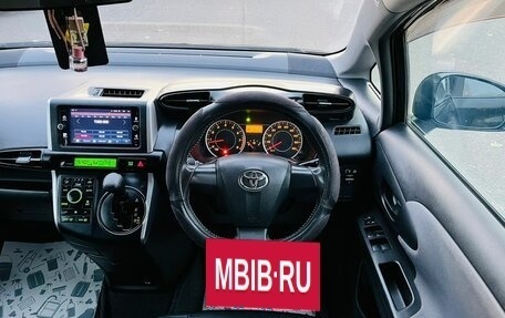 Toyota Wish II, 2011 год, 1 499 000 рублей, 18 фотография