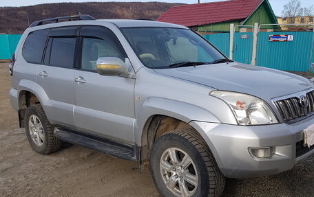 Toyota Land Cruiser Prado 120 рестайлинг, 2006 год, 2 200 000 рублей, 5 фотография