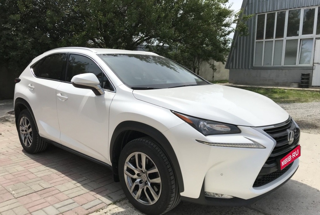 Lexus NX I рестайлинг, 2018 год, 1 200 000 рублей, 7 фотография