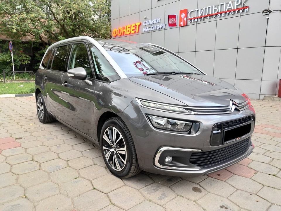 Citroen C4 Picasso II рестайлинг, 2018 год, 440 000 рублей, 1 фотография