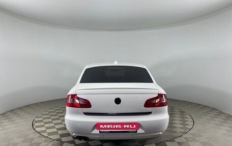 Skoda Superb III рестайлинг, 2011 год, 1 037 000 рублей, 6 фотография