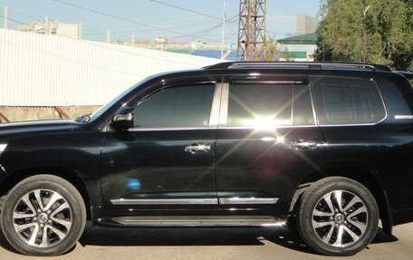 Toyota Land Cruiser 200, 2018 год, 7 300 000 рублей, 11 фотография