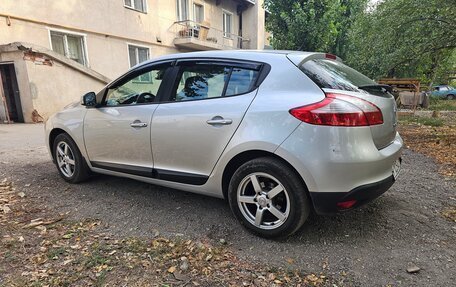 Renault Megane III, 2012 год, 850 000 рублей, 6 фотография