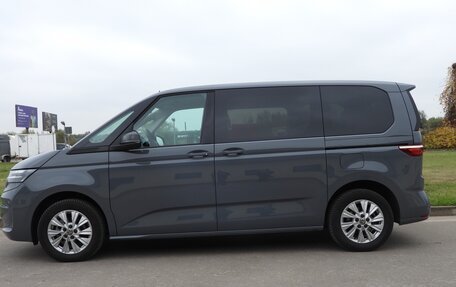 Volkswagen Multivan, 2023 год, 5 950 000 рублей, 20 фотография