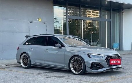 Audi RS 4, 2022 год, 9 580 000 рублей, 2 фотография