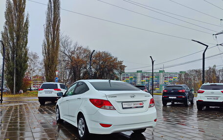 Hyundai Solaris II рестайлинг, 2012 год, 845 000 рублей, 4 фотография