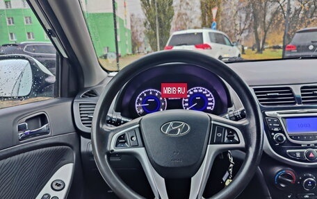 Hyundai Solaris II рестайлинг, 2012 год, 845 000 рублей, 15 фотография