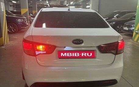 KIA Rio III рестайлинг, 2013 год, 735 000 рублей, 2 фотография