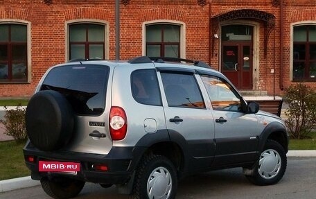 Chevrolet Niva I рестайлинг, 2010 год, 469 000 рублей, 2 фотография