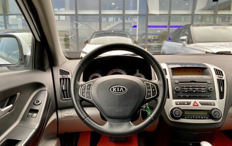 KIA cee'd I рестайлинг, 2009 год, 722 000 рублей, 12 фотография