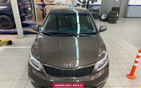 KIA Rio III рестайлинг, 2016 год, 1 447 000 рублей, 2 фотография