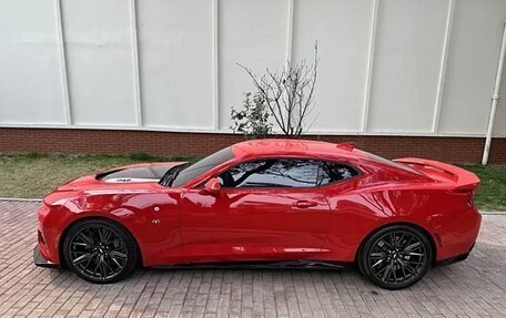 Chevrolet Camaro VI, 2017 год, 30 315 000 рублей, 5 фотография