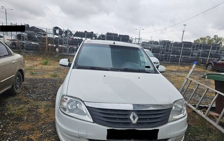 Renault Logan I, 2014 год, 490 000 рублей, 3 фотография