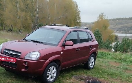 Hyundai Tucson III, 2008 год, 840 000 рублей, 2 фотография