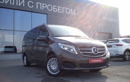 Mercedes-Benz V-Класс, 2016 год, 6 759 000 рублей, 2 фотография