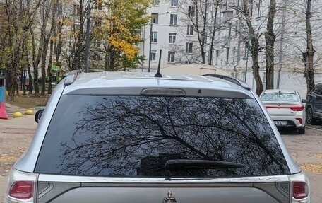 Mitsubishi Outlander III рестайлинг 3, 2012 год, 1 400 000 рублей, 3 фотография