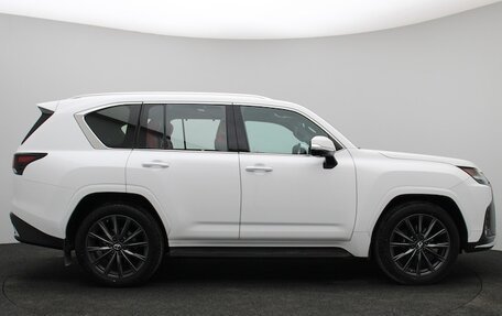 Lexus LX, 2023 год, 20 700 000 рублей, 3 фотография