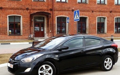 Hyundai Elantra V, 2011 год, 999 000 рублей, 3 фотография