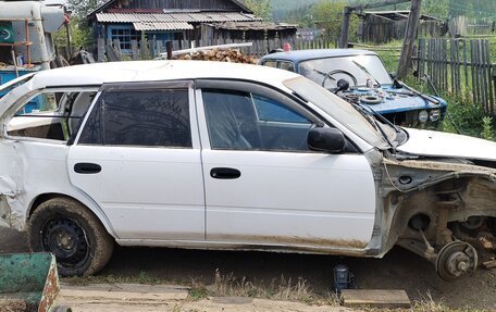 Toyota Corolla, 2000 год, 150 000 рублей, 4 фотография