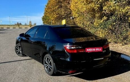 Toyota Camry, 2017 год, 2 420 000 рублей, 2 фотография