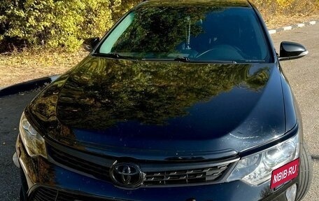 Toyota Camry, 2017 год, 2 420 000 рублей, 5 фотография