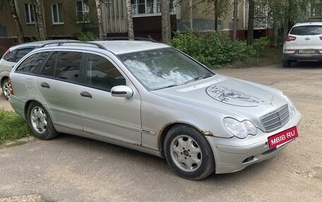 Mercedes-Benz C-Класс, 2002 год, 315 000 рублей, 3 фотография