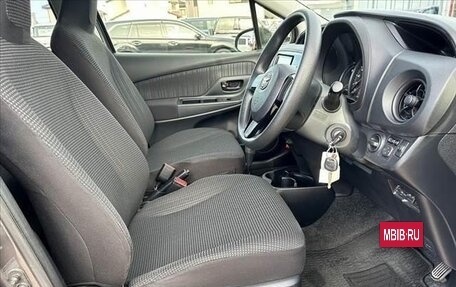 Toyota Vitz, 2017 год, 713 555 рублей, 12 фотография