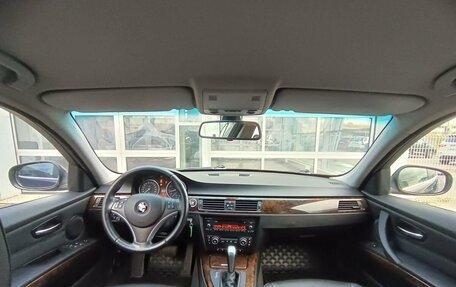 BMW 3 серия, 2009 год, 1 095 000 рублей, 11 фотография