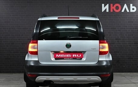 Skoda Yeti I рестайлинг, 2011 год, 995 000 рублей, 5 фотография