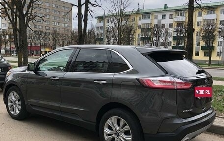 Ford Edge II рестайлинг, 2019 год, 2 850 000 рублей, 30 фотография