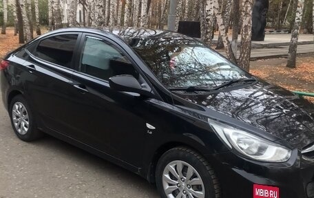 Hyundai Solaris II рестайлинг, 2014 год, 835 000 рублей, 3 фотография