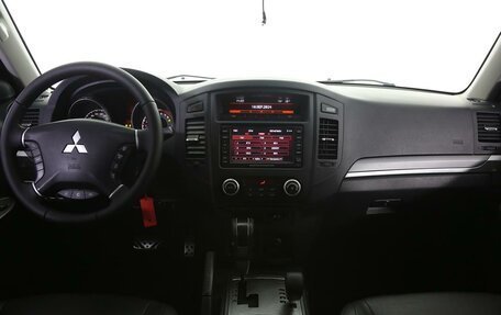 Mitsubishi Pajero IV, 2012 год, 2 107 000 рублей, 14 фотография