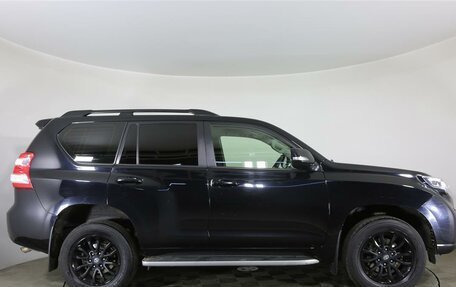 Toyota Land Cruiser Prado 150 рестайлинг 2, 2015 год, 3 117 000 рублей, 4 фотография