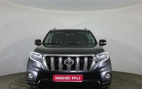 Toyota Land Cruiser Prado 150 рестайлинг 2, 2015 год, 3 117 000 рублей, 2 фотография