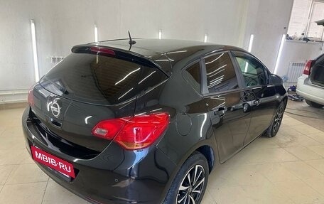 Opel Astra J, 2010 год, 837 000 рублей, 4 фотография