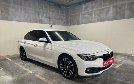 BMW 3 серия, 2017 год, 2 880 000 рублей, 2 фотография